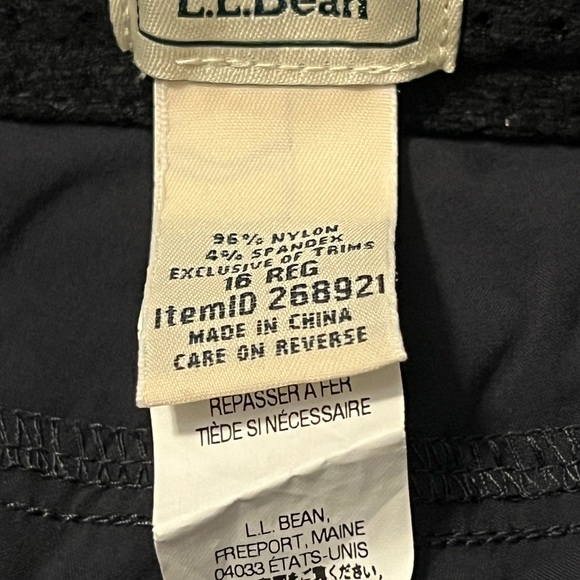 L.L. Bean hiking outdoor active shorts gray waterproof fishing SZ gorpcore - Picture 6 of 6